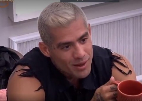 No programa 'A Fazenda' Yuri compara Manaus a África