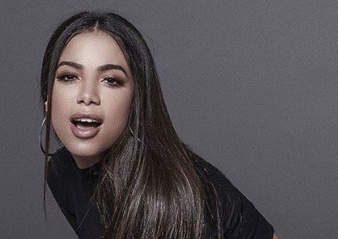 Anitta vai cantar o Hino Nacional no GP do Brasil de Fórmula 1
