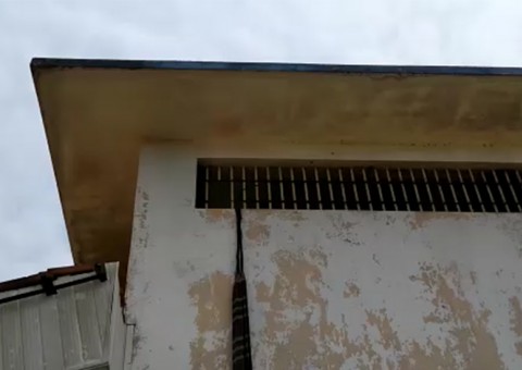 Detentos aproveitam barulho de festa para serrar grades e fugir de presídio no Amazonas