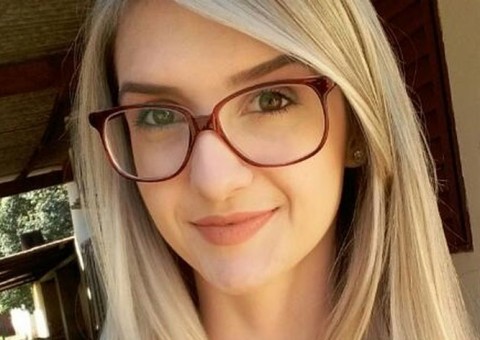  Jovem dá carona combinada por WhatsApp e é encontrada morta horas depois