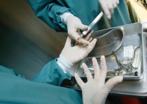 Médico morre após trabalhar 72 horas seguidas e corpo só é encontrado um dia depois