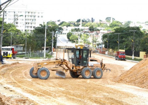 Obra na Avenida Nilton Lins entra em fase final