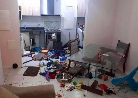 Em Manaus, homem é preso suspeito de ameaçar e manter família em cárcere privado