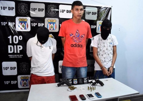 Jovem preso suspeito de assaltar conselho tutelar era procurado por homicídio em Manaus