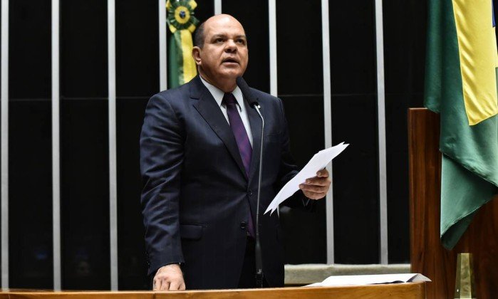 Deputado do Rio levou mulheres de traficantes para audiência com Torquato Jardim