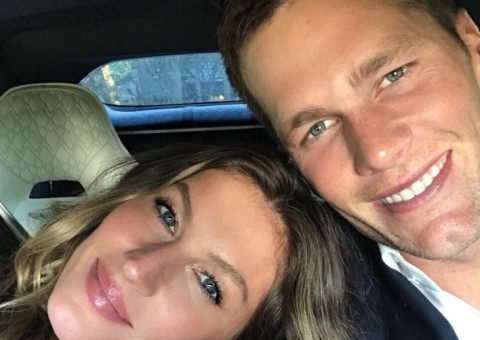  Tom Brady compartilha clique sexy de Gisele Bündchen de biquíni   
