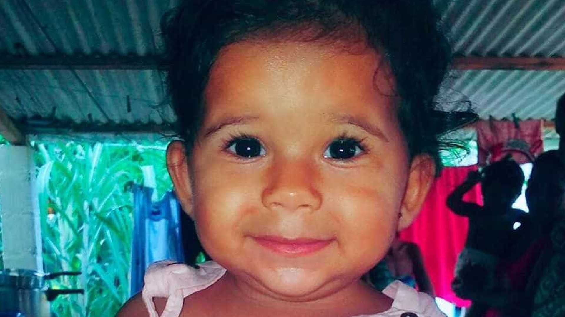 Bebê morre após ser baleada no rosto por criança de seis anos