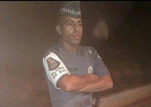 PM é morto a pauladas na frente do pai durante invasão à casa