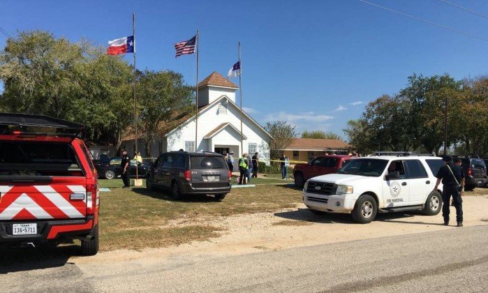 Tiroteio em igreja no Texas deixa cerca de 27 mortos nos EUA
