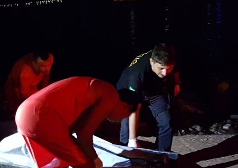 Jovem tenta sobreviver em rio, mas acaba morrendo afogado em banho de Manaus