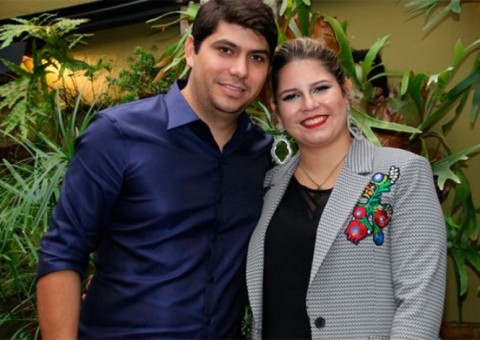 Marília Mendonça nega volta com ex e cita Bruna Marquezine