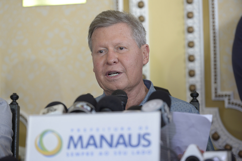 Prefeito de Manaus cumpre agenda internacional em conferência a prevenção de desastres naturais