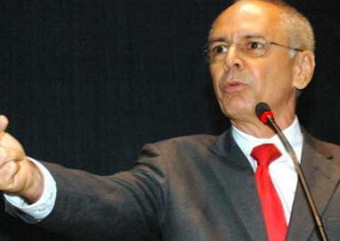 Justiça bloqueia bens de ex-prefeito de Manacapuru acusado de desviar R$ 6 milhões