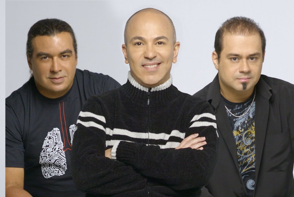 Teatro Manauara é palco de muito louvor e adoração com a banda Novo Som