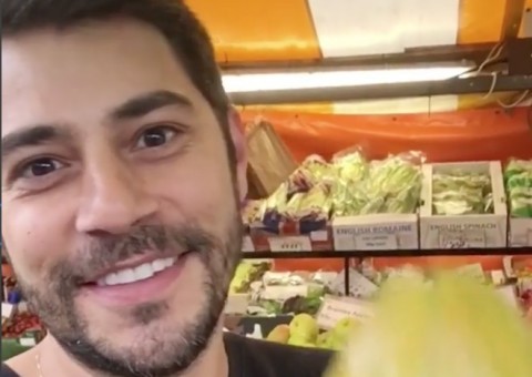 Evaristo Costa vira garoto-propaganda dias após rescindir contrato com a Globo