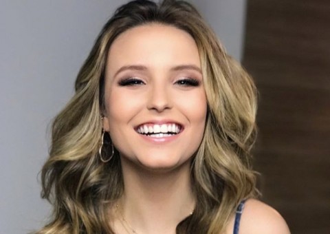 Após temporada loira, Larissa Manoela muda visual para novela
