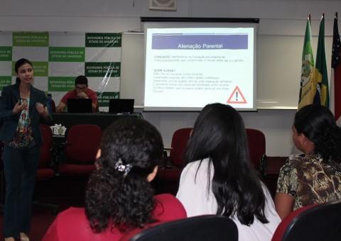 Defensoria Pública promove ação para orientar famílias em processo de divórcio 