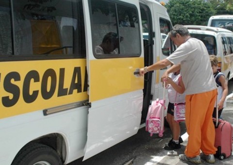 Curso de monitor de transporte escolar oferecido pelo Detran-AM inicia neste sábado