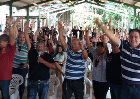Técnicos da Ufam e Uea decidem deflagrar greve por tempo indeterminado