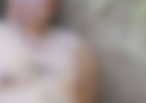 Homem finge estar morto para provar que esposa planejou assassinato