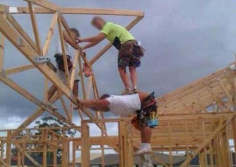 Por isso que homens vivem menos que mulheres