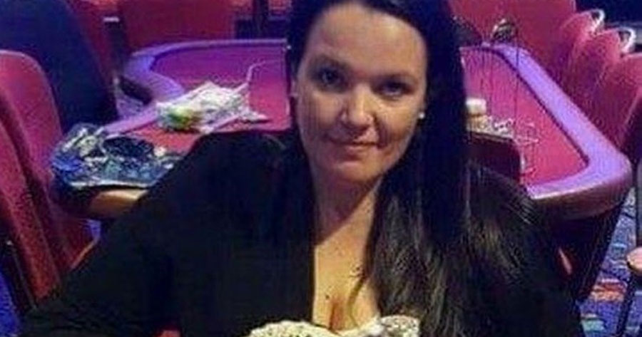  ‘Rainha do pôquer’ morre violentamente em grave acidente por falha inacreditável