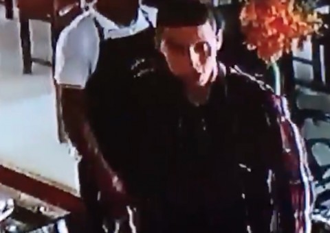 Após fazer 'boquinha' dupla assalta churrascaria em Manaus