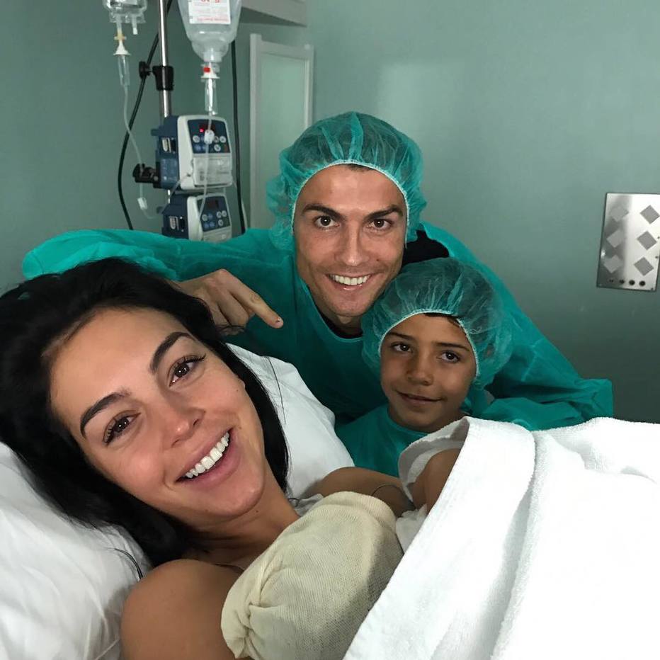 Nasce Alana Martina, quarta filha de Cristiano Ronaldo 