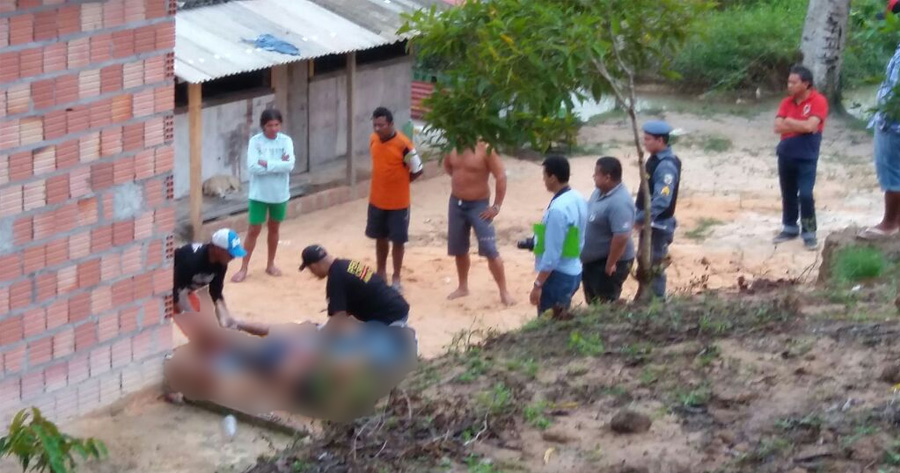 Família encontra homem morto no quintal de casa em Manaus