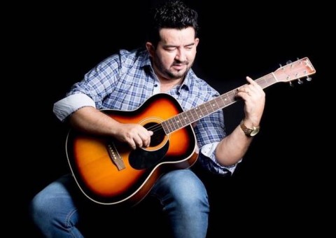 Guto Lima promete agitar a noite Pé de Serra do Moai nesta terça-feira