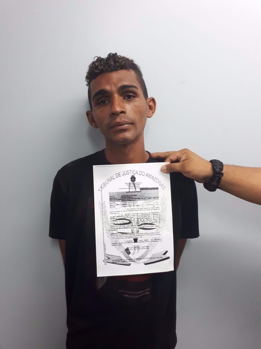 Limpador de vidros é preso após ameaçar motoristas com barra de ferro em Manaus