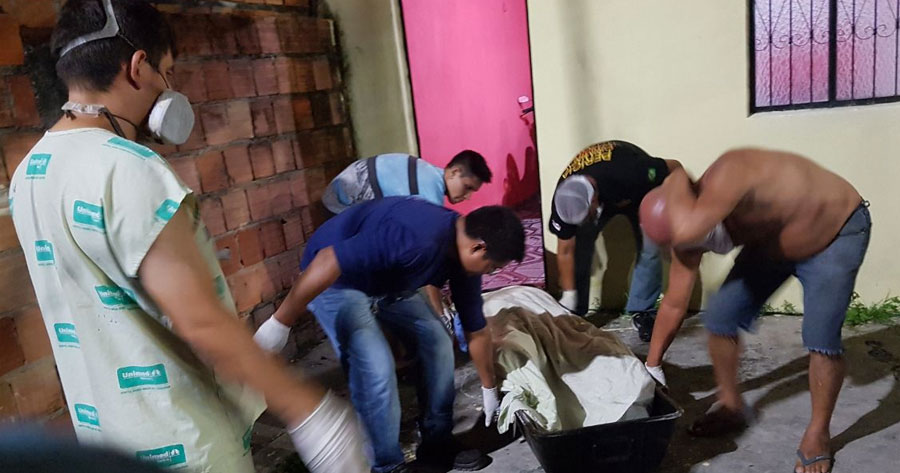 Apenas de cueca, corpo de mototaxista é encontrado dentro de residência em Manaus