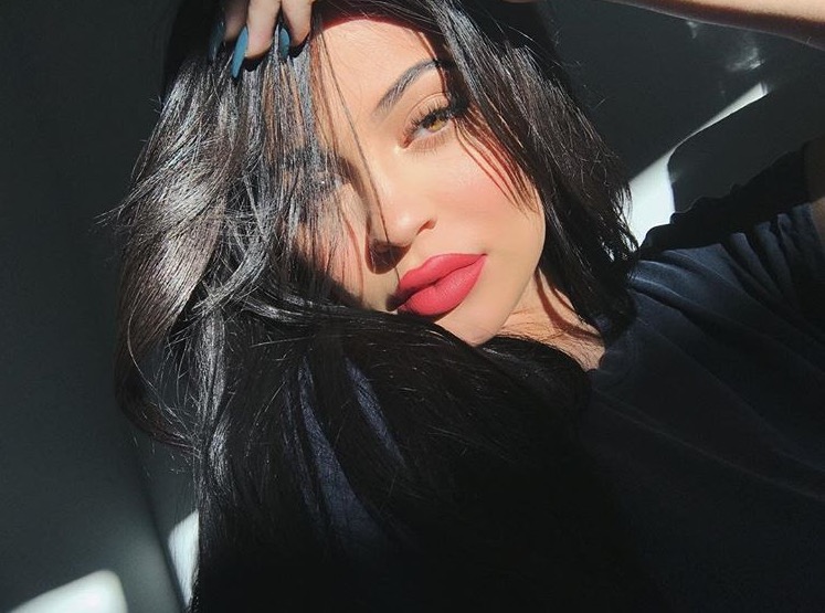 Escondendo gravidez, Kylie Jenner faz chá de bebê luxuoso. Veja fotos