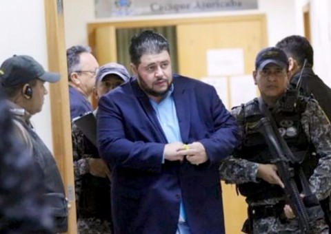 Ré na ‘Maus Caminhos’ conta que foi obrigada a assumir presidência de Instituto