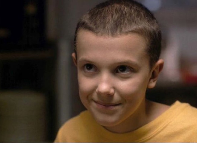 Aos 13 anos, atriz de Stranger Things tem fortuna de R$ 21 milhões