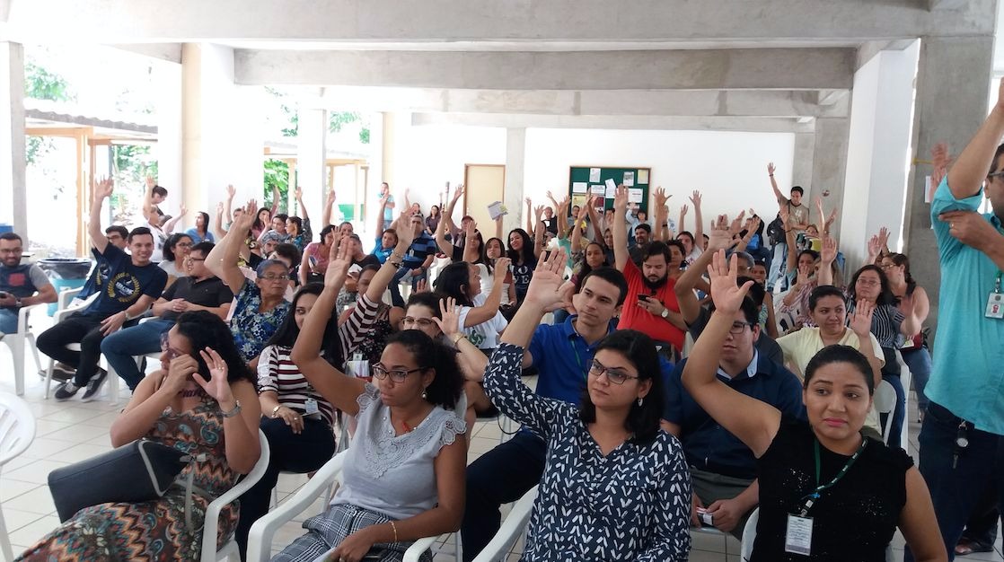 Servidores da UFAM decidem manter greve por tempo indeterminado
