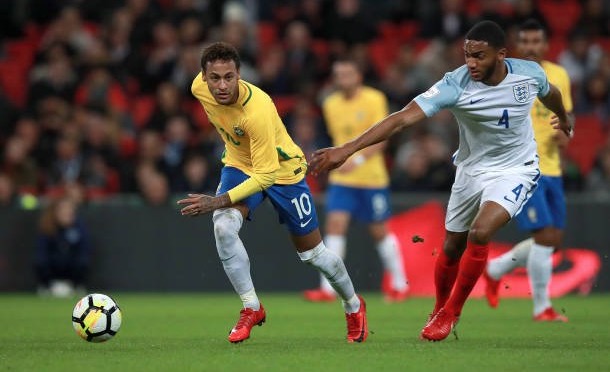 Brasil e Inglaterra terminam sem gols no amistoso para Copa do Mundo