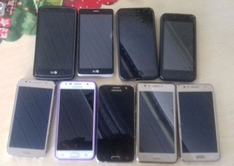 Preso do semiaberto é flagrado tentando levar celulares a detentos do Compaj