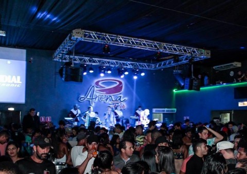Arena Pub é opção na noite de quinta com muito Forró e open bar
