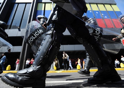 Brasileira é morta por engano durante perseguição policial em Portugal