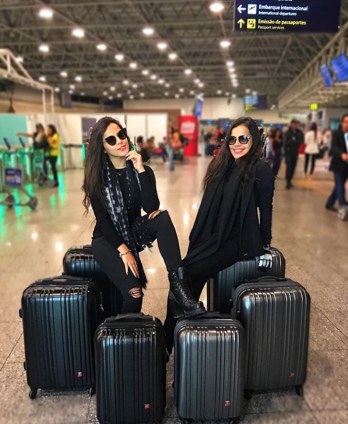  Emilly Araújo surpreende com primeira viagem internacional ao lado de Mayla