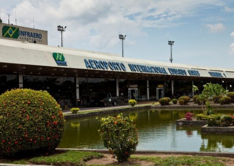 Receita Federal realiza leilão com celulares, notebooks e itens de luxo