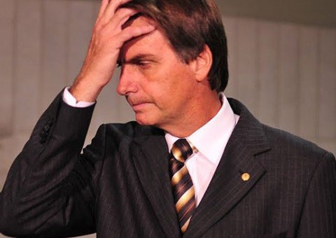 STJ rejeita novo recurso de Bolsonaro e mantém condenação por danos morais