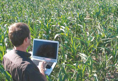 Prefeitura e Senar promovem curso gratuito de Inclusão Digital a trabalhadores rurais