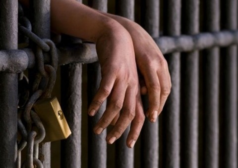 Governo abre licitação para construir três novos presídios no Amazonas