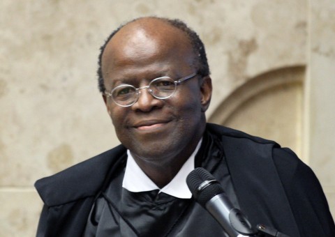 Se for candidato, Barbosa quer carta branca do PSB