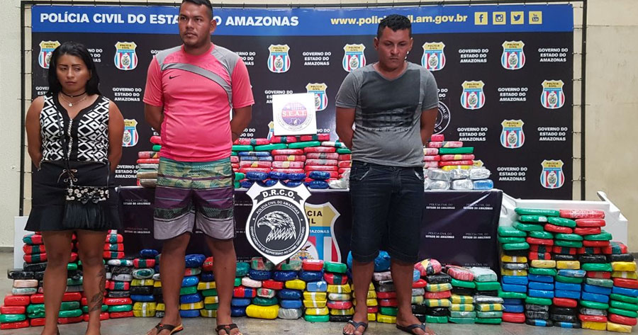 400kg de cocaína avaliados em R$ 10 milhões são apreendidos em barco no Amazonas
