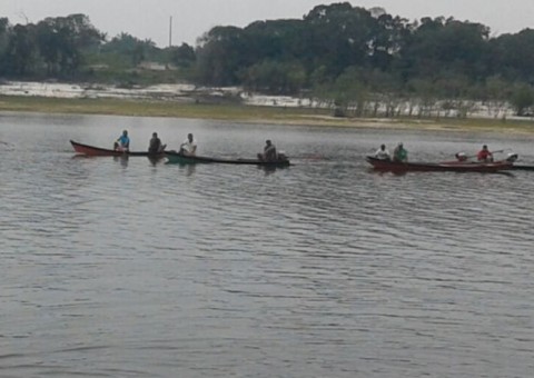 Bebê desaparece e homem morre após acidentes com rabetas no Amazonas