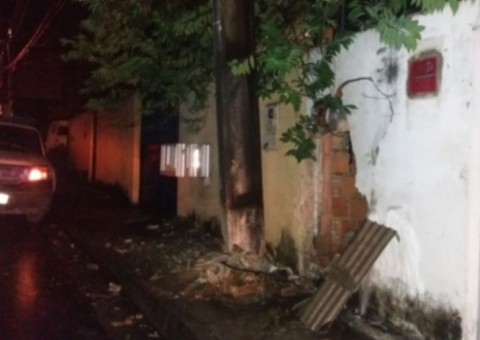 Motorista é morto com tiro na cabeça em tentativa de assalto em Manaus