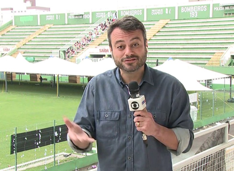 Repórter da Globo detona jornalista no Twitter: “Otário”